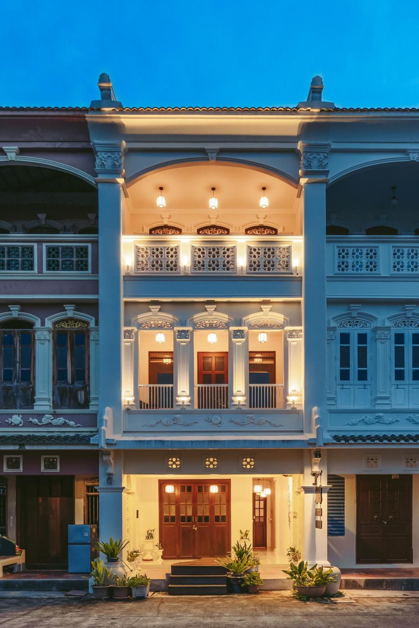 Botan Boutique Hotel Patong Exterior foto