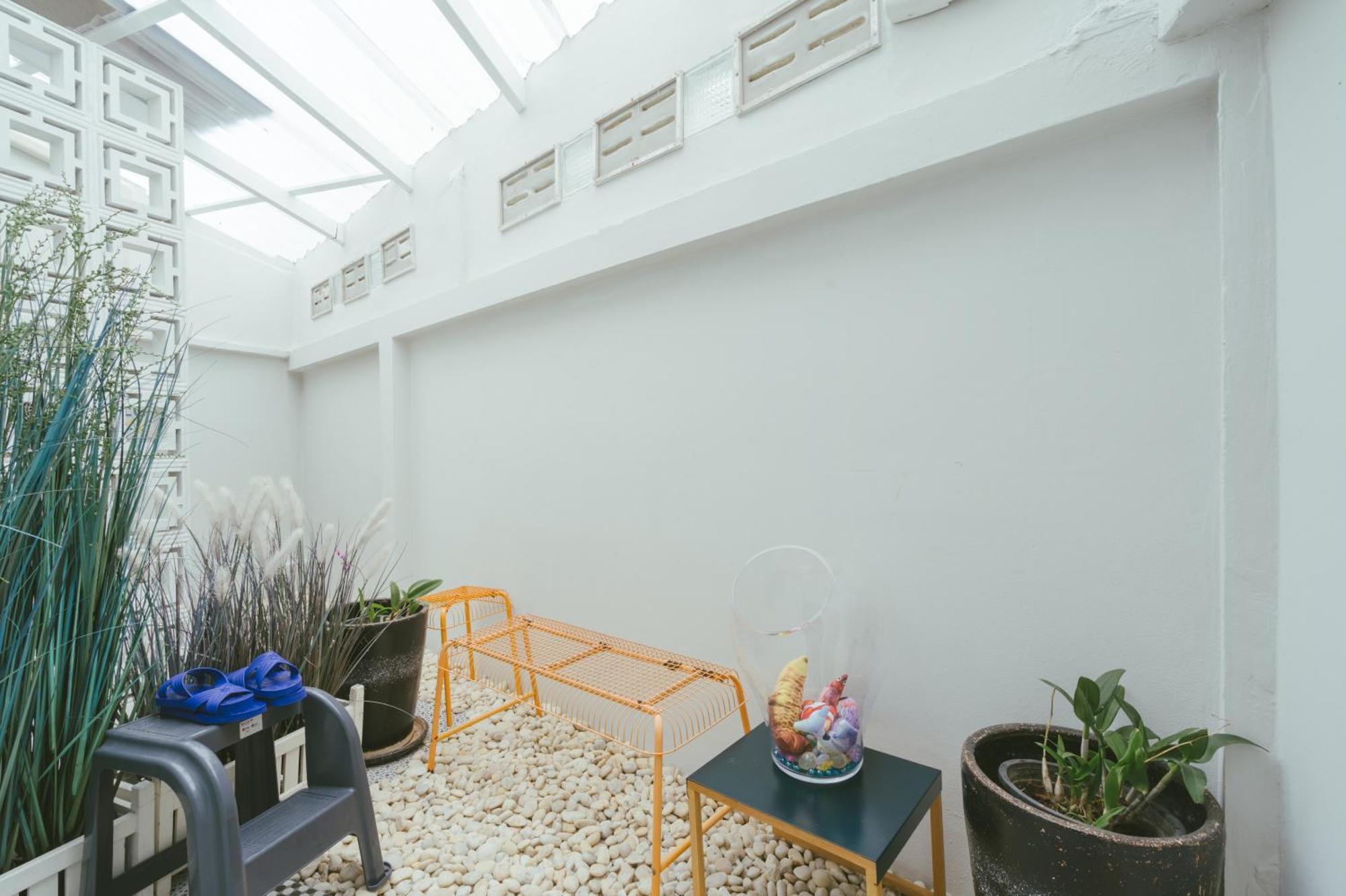 Botan Boutique Hotel Patong Exterior foto