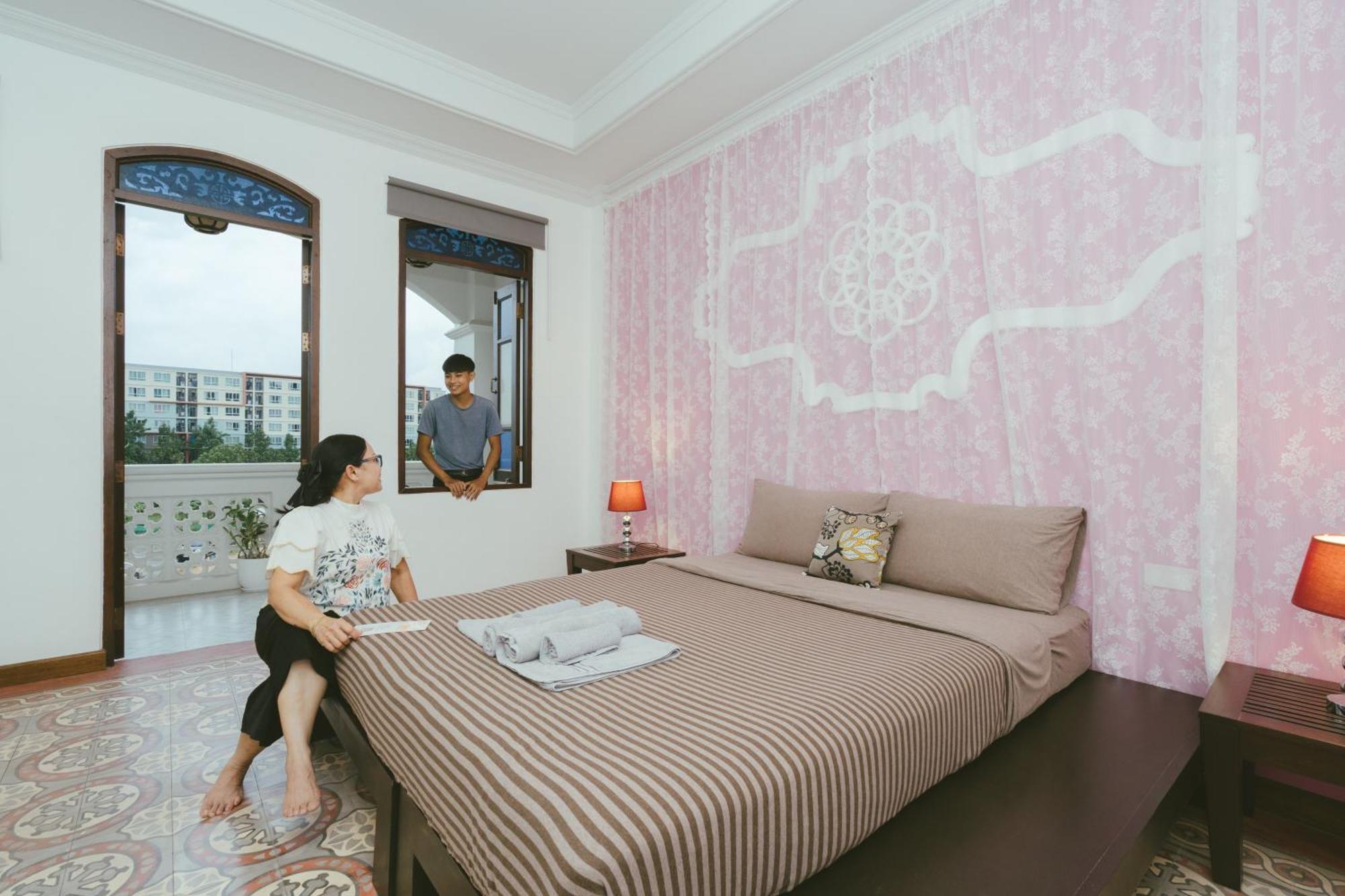 Botan Boutique Hotel Patong Exterior foto